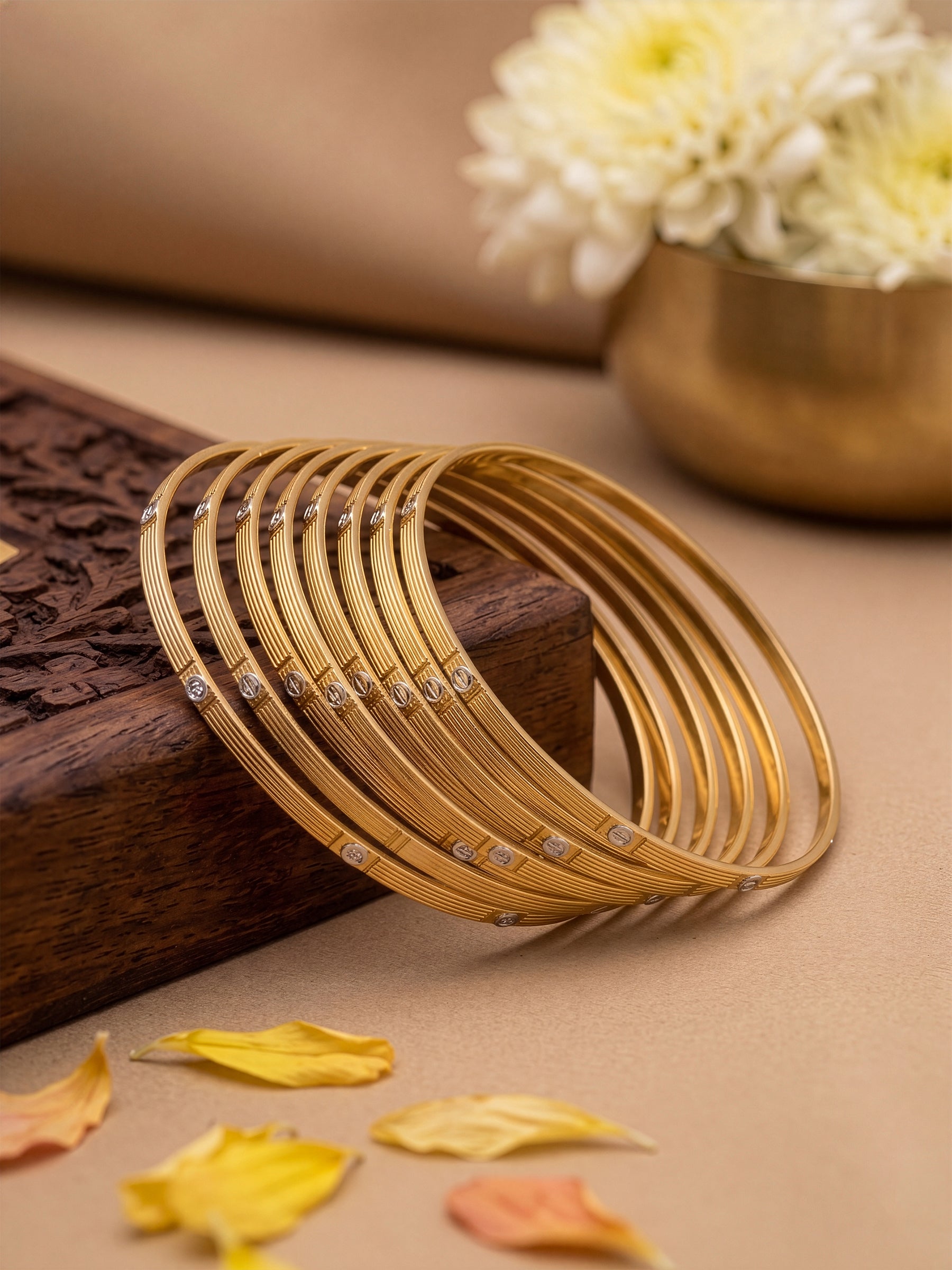 Bhumi Dot Gold Set Of 8 Women's 2/4, 2/6, 2/8 Bangles