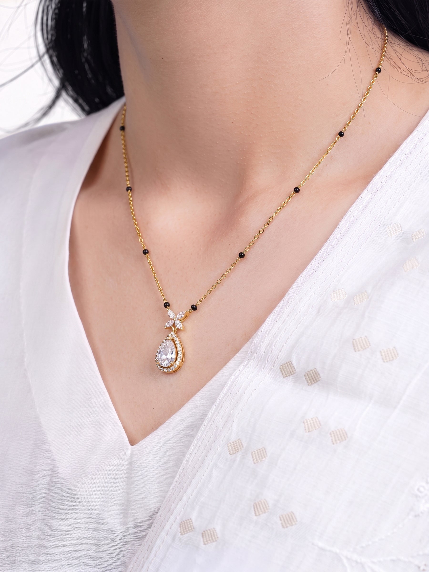 Niva Floral Teardrop Diamond Solitaire Pear 18K Gold Plated Women's Chain Pendant Mangalsutra Necklace
