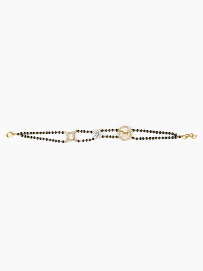 Samaa Sparkling Crystal Charm Diamond Circular Motif 18K Gold Plated Mangalsutra
